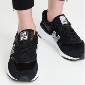 New Balance 997 Classic Sneakers Black, 5